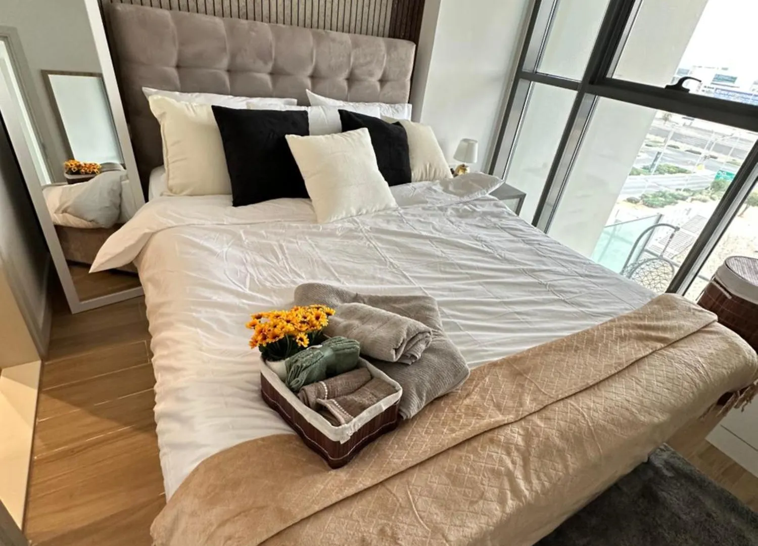 Abu Dhabi Al Raha Beach Apartment